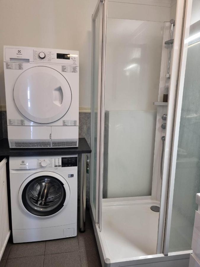 Guesthouse Maddy Húsavík Zewnętrze zdjęcie